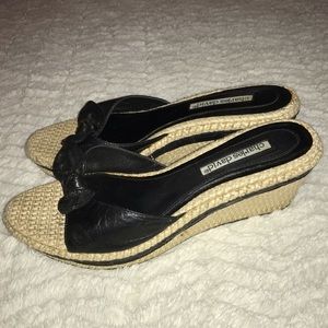Charles David Leather/Canvas Wedge Sandal Black7.5